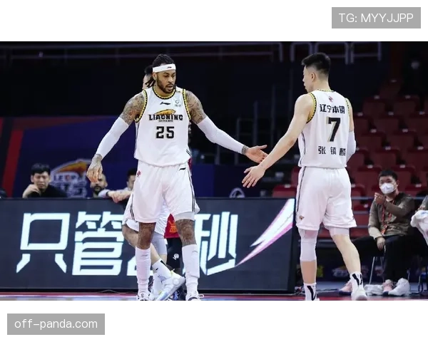 篮球防守规则解析：如何判断合法与非法防守行为